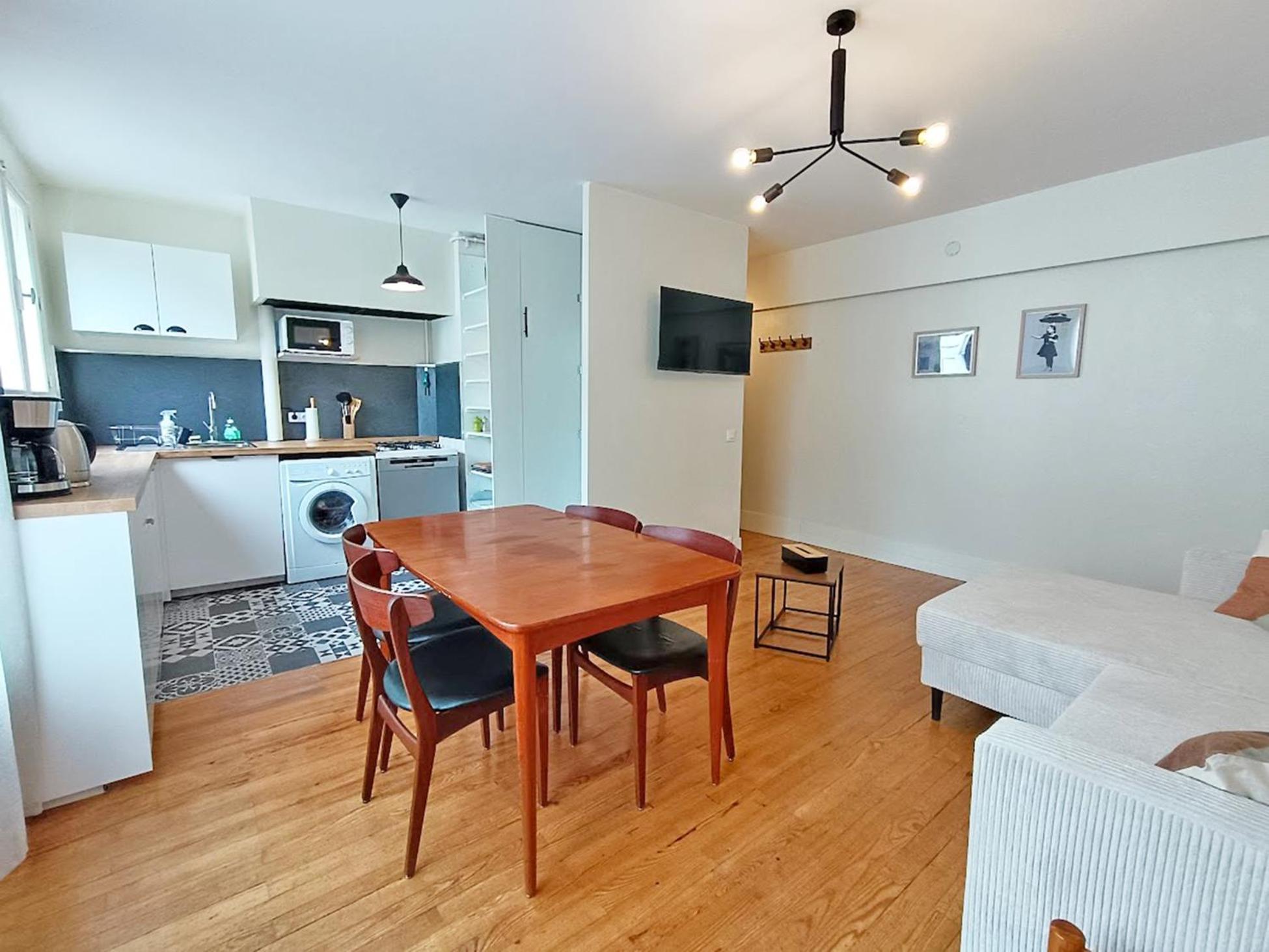 L'Appart Du Maupas, T3, Wifi, Parking Bagnères-de-Luchon エクステリア 写真
